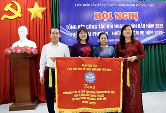 Nâng cao hiệu quả hoạt động hòa bình, hữu nghị và mở rộng hợp tác quốc tế