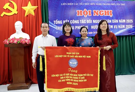 Nâng cao hiệu quả hoạt động hòa bình, hữu nghị và mở rộng hợp tác quốc tế