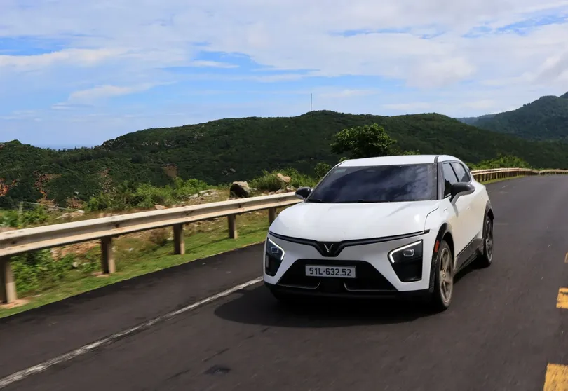 VinFast VF 7: Khi hiệu năng xe sang được “gói” trọn trong mức giá phổ thông