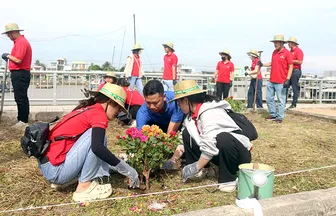 Phát triển du lịch xanh, số hóa và tôn trọng giá trị Việt