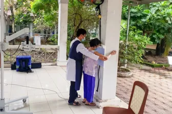 Hơn 3,5 tỉ đồng hỗ trợ y tế Cần Thơ chấm dứt bệnh lao