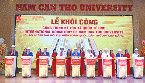Trường Đại học Nam Cần Thơ công bố quyết định thành lập các trường thành viên