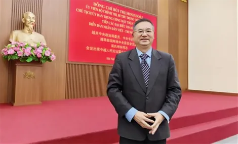 Lời thề danh dự <br>Bài 2:  Ánh sáng trí tuệ