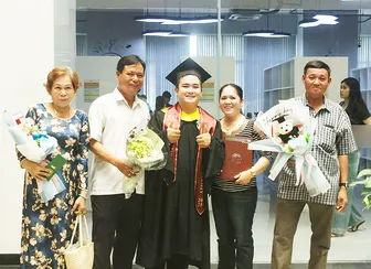 Thấu hiểu để giữ lửa yêu thương