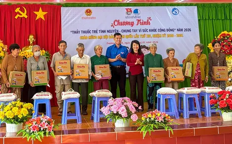 Tuổi trẻ Cần Thơ tổ chức chương trình “Thầy thuốc trẻ tình nguyện - Chung tay vì sức khỏe cộng đồng”