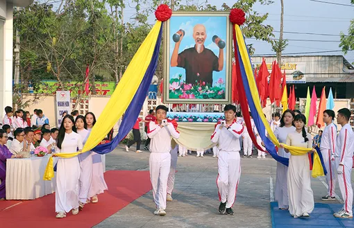 Hơn 700 vận động viên dự Đại hội Thể dục thể thao phường Long Bình lần thứ X