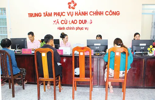 Cù Lao Dung 'gặt hái' nhiều thành quả trong thực hiện mô hình chính quyền mới