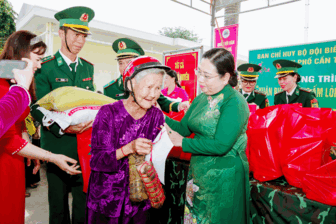 គិត​គូរ​ដល់​ប្រ​ជា​ជន​តំ​បន់​ព្រំ​ដែន​សមុទ្រ​បាន​ល្អ​