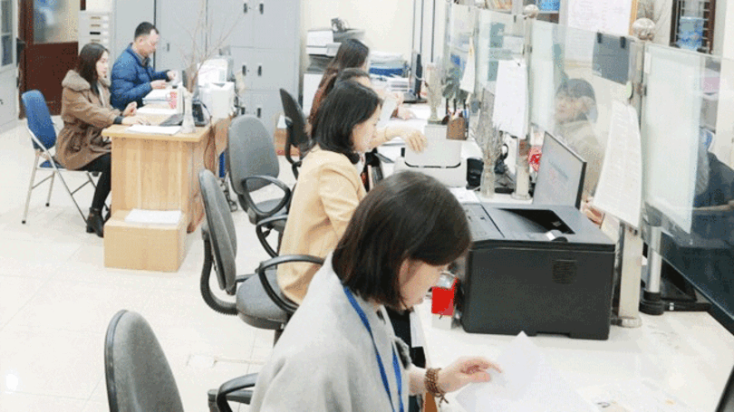 ក្រុម​មុខ​តំ​ណែ​ង​ការ​ងារ​ចំ​នួន​ ៣​ របស់​បុគ្គ​លិក​ក្នុង​អង្គ​ភាព​បម្រើ​បុព្វ​ហេ​តុ​រដ្ឋ​