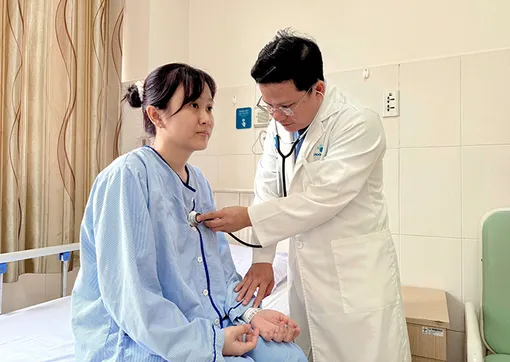 Nữ bác sĩ trẻ được đồng nghiệp Cần Thơ điều trị khỏi bệnh tim