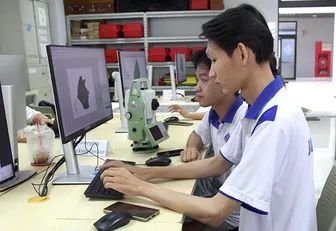 Phát triển nguồn nhân lực số - Chuẩn bị nội lực để đi đường dài Phát triển nguồn nhân lực số - Chuẩn bị nội lực để đi đường dài