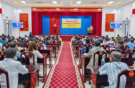 Tập huấn ứng dụng khoa học công nghệ và chuyển đổi số