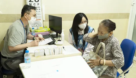 Lần đầu tiên Hàn Quốc chuyển giao công nghệ thực tế ảo, hỗ trợ bác sĩ Cần Thơ khám chữa bệnh