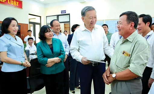 Tinh gọn bộ máy: Gần dân và hiệu quả hơn