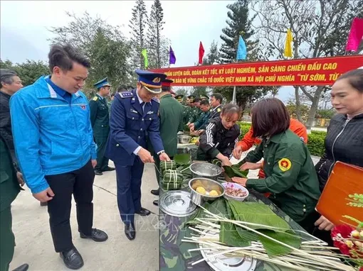Tết sớm cùng quân và dân đặc khu Bạch Long Vĩ
