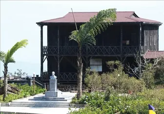 Theo dấu chân bác sĩ A. Yersin