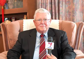 Đưa Nghị quyết thành hành động: Học giả quốc tế đánh giá cao tầm nhìn chiến lược và các hướng phát triển đột phá của Việt Nam