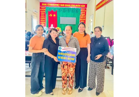 Hỗ trợ phụ nữ tự tin khởi nghiệp