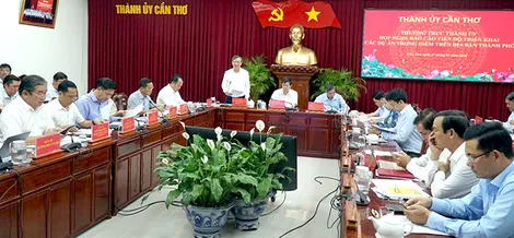 Thường trực Thành ủy nghe báo cáo tiến độ, kết quả triển khai các dự án trọng điểm