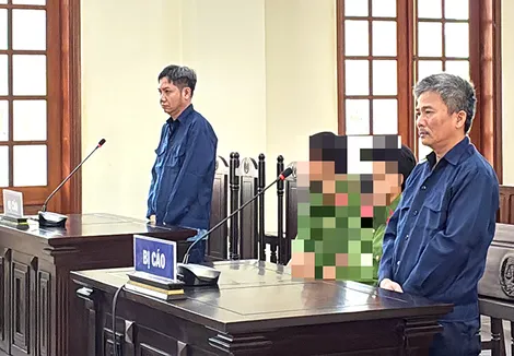 Để quán karaoke vi phạm pháp luật liên quan ma túy, 2 cựu cán bộ lãnh án tù