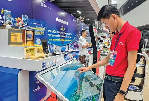 Phấn đấu doanh thu lĩnh vực công nghiệp công nghệ số đạt 224 tỉ USD