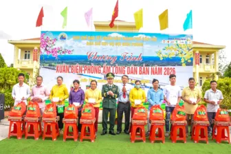 “Xuân biên phòng ấm lòng dân bản”