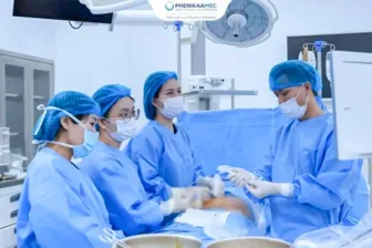 Ứng dụng can thiệp bào thai hiện đại trong điều trị hội chứng dải xơ buồng ối