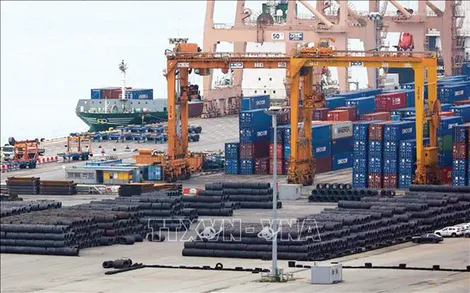 Ông Trump tăng thuế lên 25% đối với một số hàng hóa nhập khẩu từ Hàn Quốc