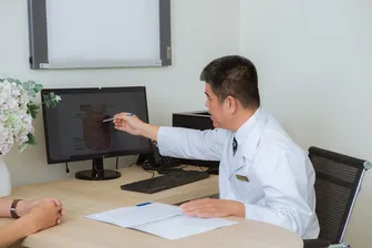 Vinmec Phú Quốc “giải cứu” bệnh nhân người Pháp khỏi 7 năm khổ sở vì rò hậu môn