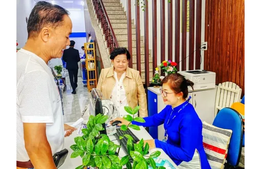 Chọn tour du xuân