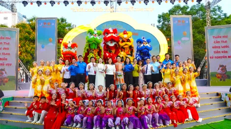 Ngày hội Tuổi thơ “Thiếu nhi Cần Thơ - Vui Tết sum vầy”