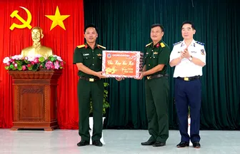 Hành trình chúc Tết Nguyên đán và chống khai thác IUU trên vùng biển Tây Nam