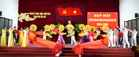 Tổng duyệt Chương trình họp mặt kỷ niệm 96 năm Ngày thành lập Đảng Cộng sản Việt Nam