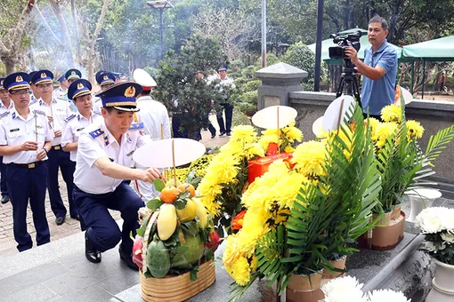 Trung tướng Bùi Quốc Oai, Bí thư Đảng ủy, Chính ủy Cảnh sát biển Việt Nam: Quyết tâm tháo bỏ cảnh cáo “Thẻ vàng” của EC đối với ngành hàng hải sản xuất khẩu