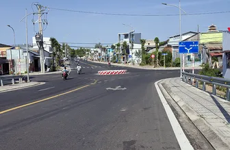 Đã tổ chức lại giao thông tại chân cầu Nguyễn Văn Linh