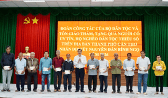 អនុរដ្ឋមន្ត្រីក្រសួងជនជាតិនិងសាសនា ទៅសួរសុខទុក្ខ និងប្រសិទ្ធពរបុណ្យចូលឆ្នាំថ្មីវៀតណាមដល់ជនជាតិភាគតិច នៅទីក្រុងកឹងធើ