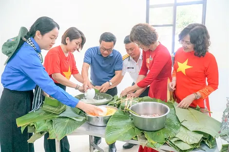 Xuân về trên vùng biển, đảo Tây Nam của Tổ quốc