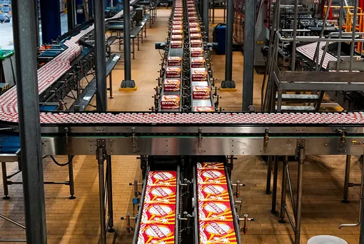 Nhà máy bia HEINEKEN Việt Nam tăng cường sản xuất, sẵn sàng phục vụ Tết Bính Ngọ 2026 với nhiều dòng bia đa dạng