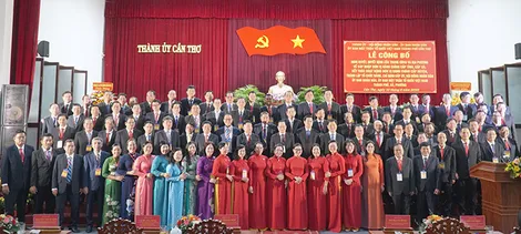 Bài cuối: Nâng cao năng lực lãnh đạo, tạo đột phá mạnh mẽ