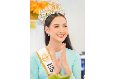 Lê Nguyễn Bảo Ngọc và câu chuyện “sống đẹp”