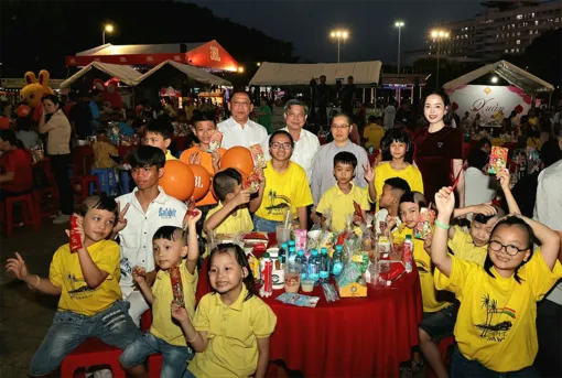 400 trẻ em có hoàn cảnh đặc biệt tham gia Ngày hội “Xuân Yêu Thương” lần VII