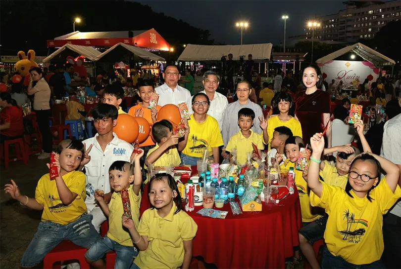 400 trẻ em có hoàn cảnh đặc biệt tham gia Ngày hội “Xuân Yêu Thương” lần VII