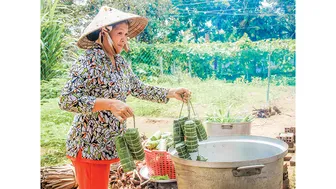 Bánh tét trong đời sống cư dân Nam Bộ