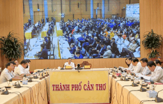 បំផុសចលនាប្រឡងប្រណាំងក្រោមស្មារតី "ផ្លាស់ប្តូរឌីជីថលបង្កើនសន្ទុះ - ធ្វើឱ្យបៃតងរីកសាយភាយ - អាជីវកម្មបោះជំហានទៅមុខ - ប្រទេសជាតិឈានឡើង"