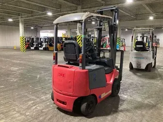 Xe nâng Vinaboss - Đơn vị cung cấp các dịch vụ và bán xe nâng hàng đầu tại TPHCM