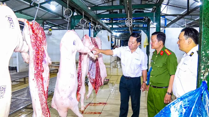 Đảm bảo sản phẩm động vật an toàn, chất lượng phục vụ Tết