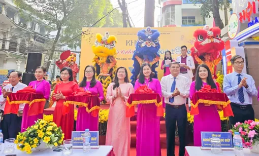 TP Cần Thơ khai hội Báo Xuân Bính Ngọ