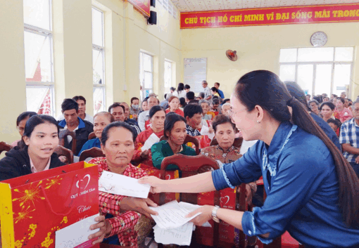 គិតគូរបុណ្យចូលឆ្នាំថ្មីប៊ិញង៉ ឆ្នាំ២០២៦ ផ្សារភ្ជាប់ជាមួយនឹងការត្រៀមរៀបចំការបោះឆ្នោតក្រុមប្រឹក្សាប្រជាជនគ្រប់លំដាប់ថ្នាក់