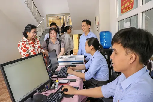 “Đòn bẩy” cải thiện dịch vụ hành chính công