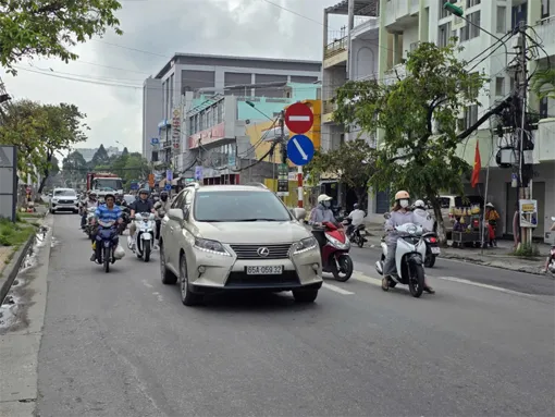 Thí điểm điều chỉnh tổ chức giao thông trên một số tuyến đường nội ô trung tâm TP Cần Thơ từ ngày 13-2